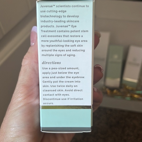 Juvenae skin care set - Picture 6 of 9